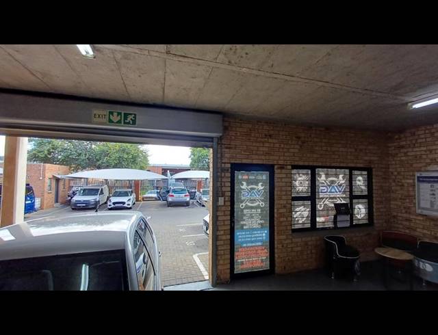 INDUSTRIAL PROPERTY TO RENT IN HENNOPSPARK